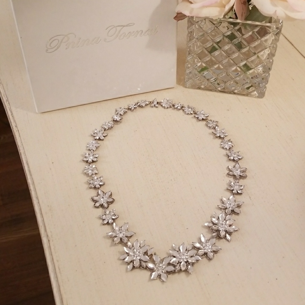 Pnina Tornai stunning head piece!